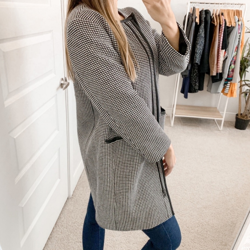 Ann Taylor Collarless Cocoon Jacket Black White